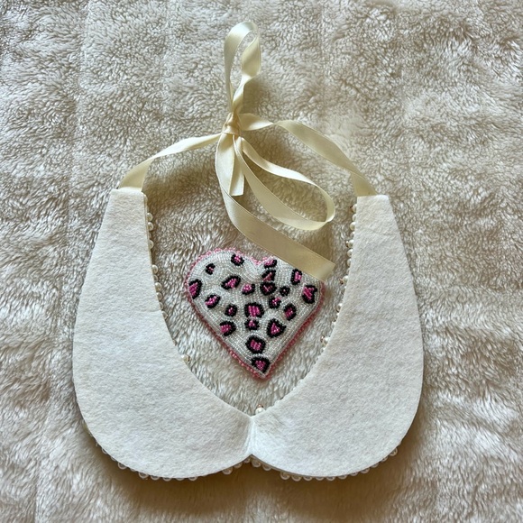 Ladies Detachable False Collar with Rhinestones and Faux Pearls - Picture 6 of 9